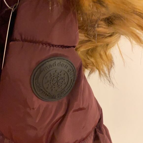 NWT Madden Girl Juniors Faux-Fur Trim Hooded Merlot M - Picture 11 of 15